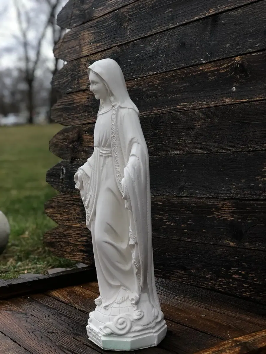 20″ Our Lady of Grace, Hand-Painted Concrete, photo 10 of 10