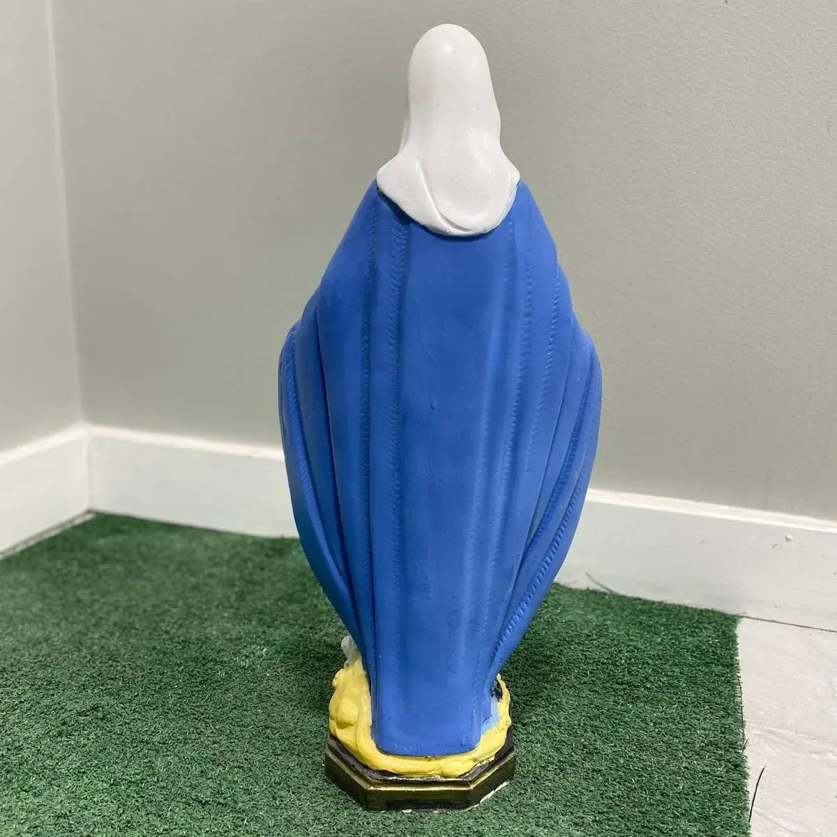 20″ Our Lady of Grace, Hand-Painted Concrete, photo 6 of 10