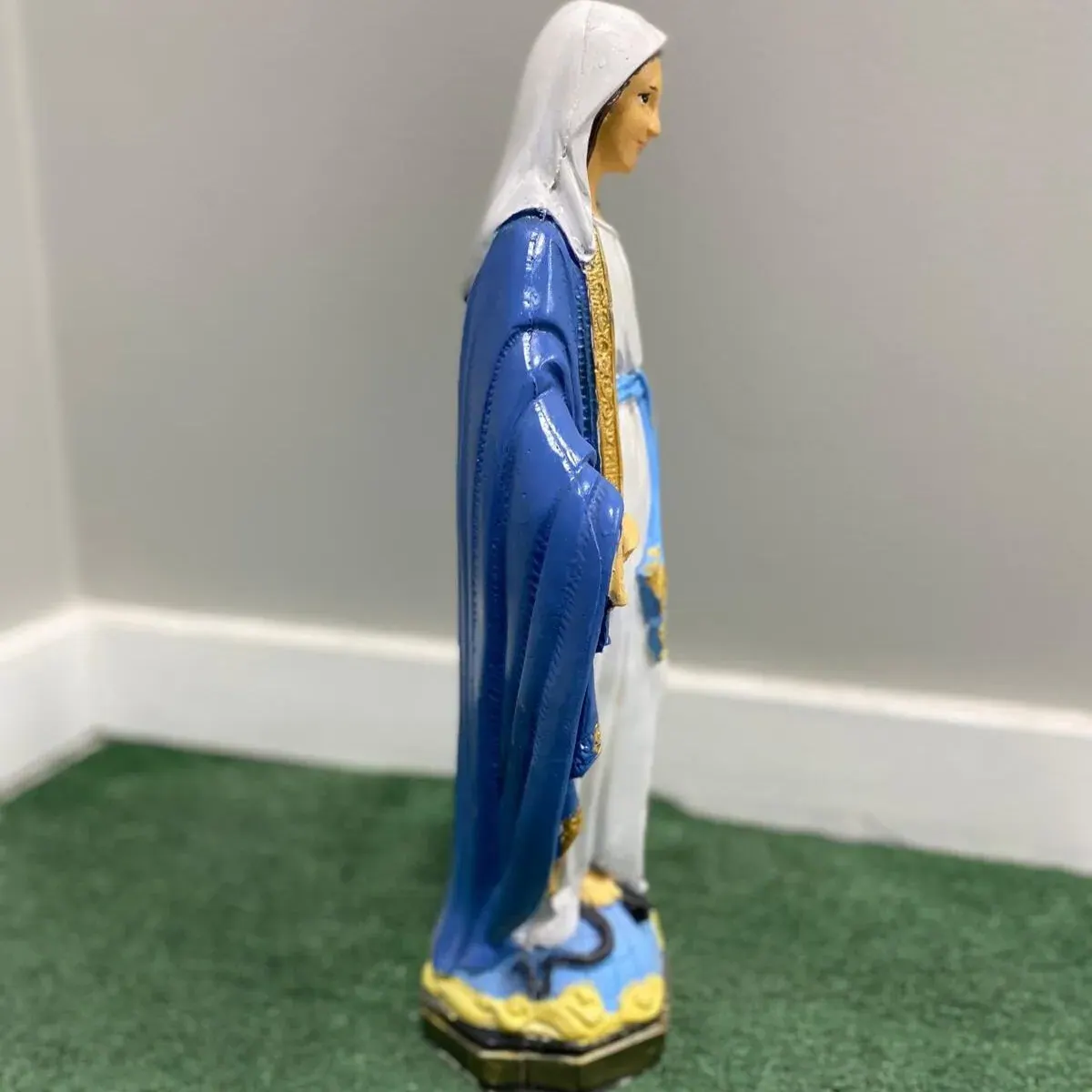 20″ Our Lady of Grace, Hand-Painted Concrete, photo 8 of 10