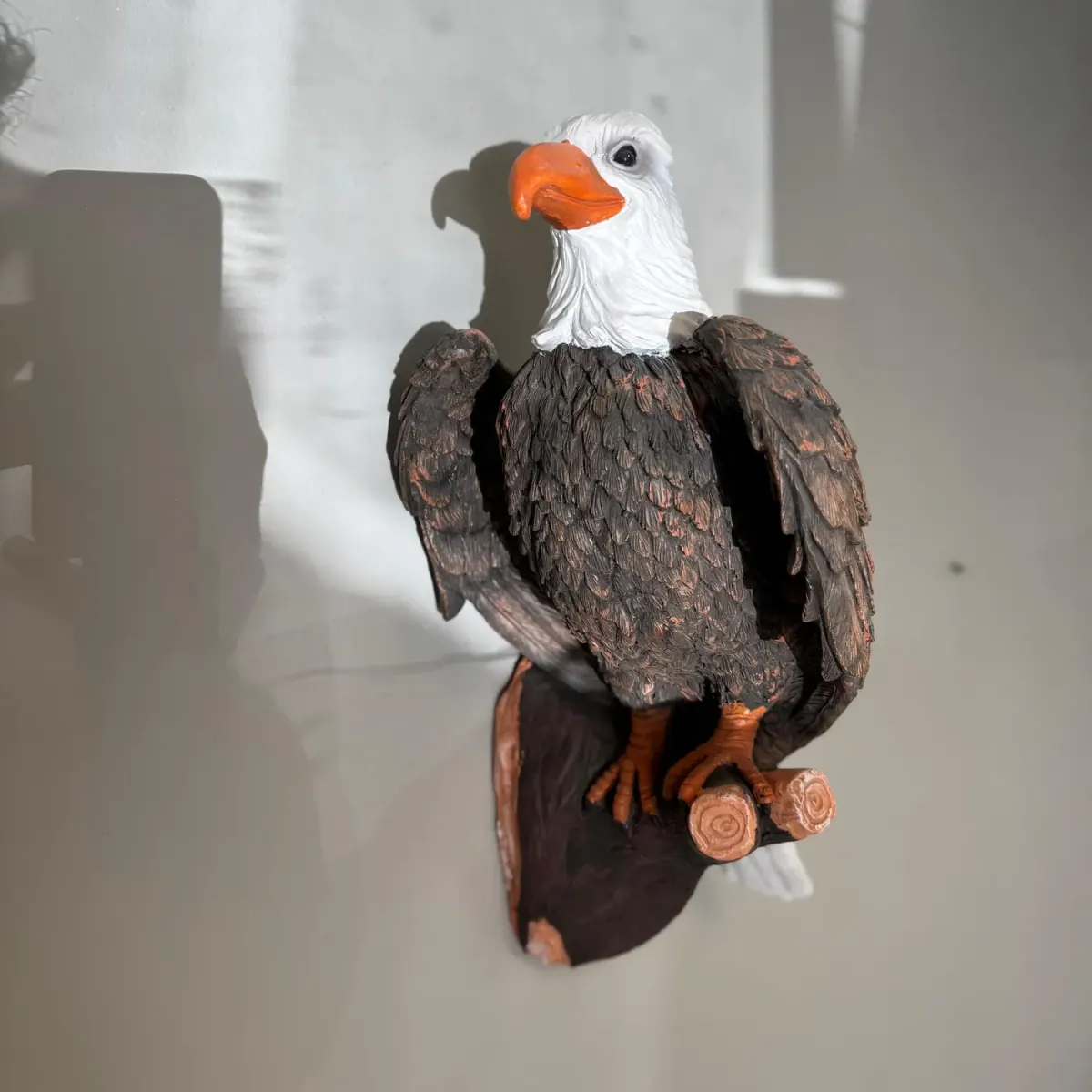 20″ Bald Eagle Statue, Cast Resin, photo 10 of 10