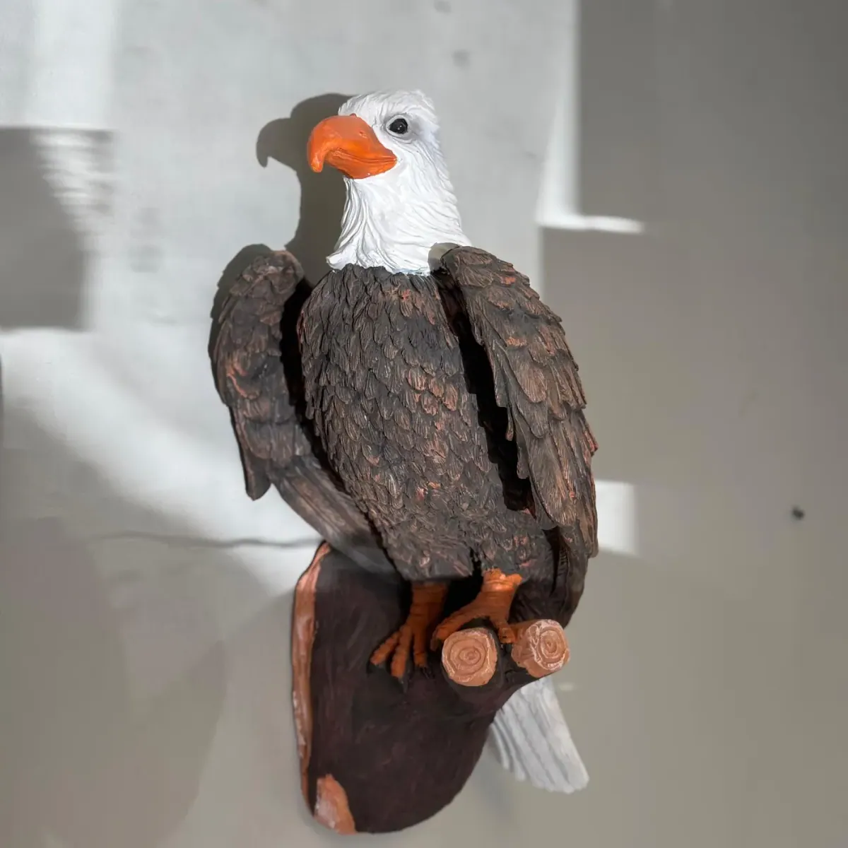20″ Bald Eagle Statue, Cast Resin, photo 4 of 10