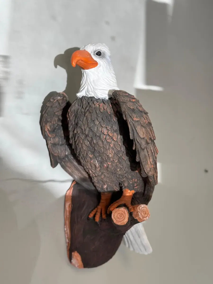 20″ Bald Eagle Statue, Cast Resin, photo 7 of 10