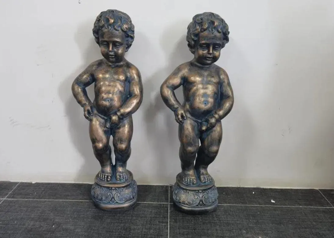 24″ Manneken Pis Pond Spitter, Concrete, photo 3 of 4
