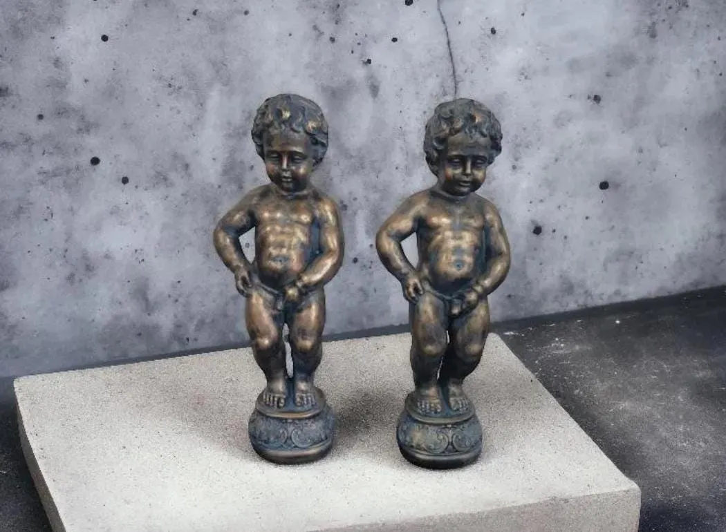 24″ Manneken Pis Pond Spitter, Concrete, photo 4 of 4