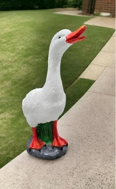 19″ Honking Porch Goose, Solid Concrete, photo 10 of 10
