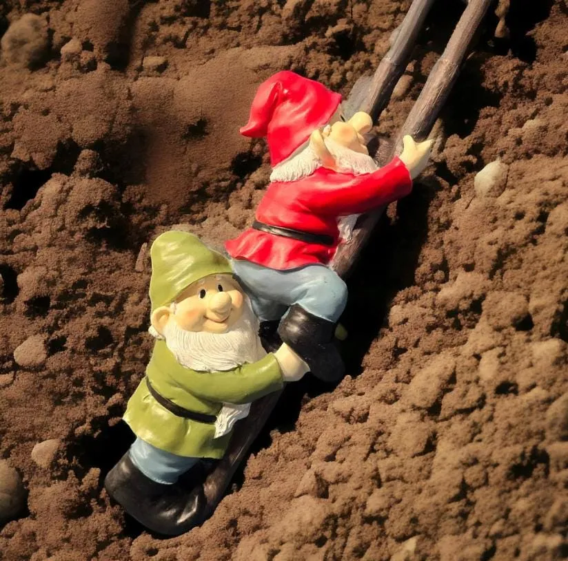 14″ Climbing Gnome Duo, Cast Resin, photo 4 of 9