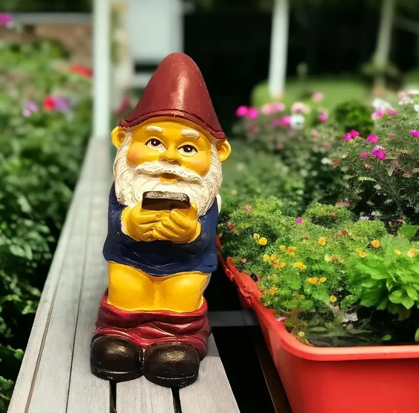 Gnome on Toilet Statue, Cast Resin, photo 3 of 5